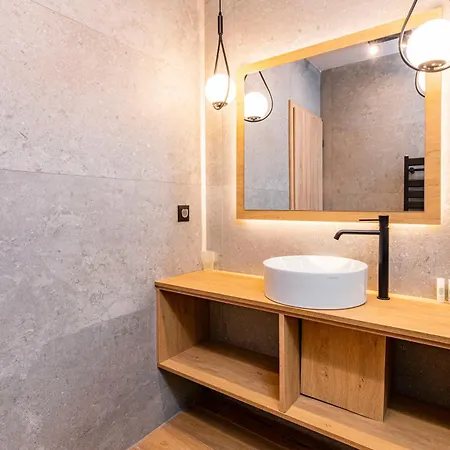 Lejlighedshotel за гости евелин