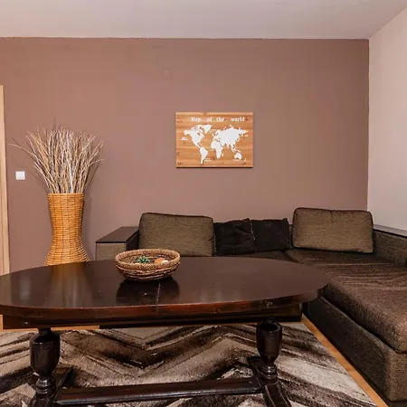 Lejlighedshotel за гости евелин Pamporovo