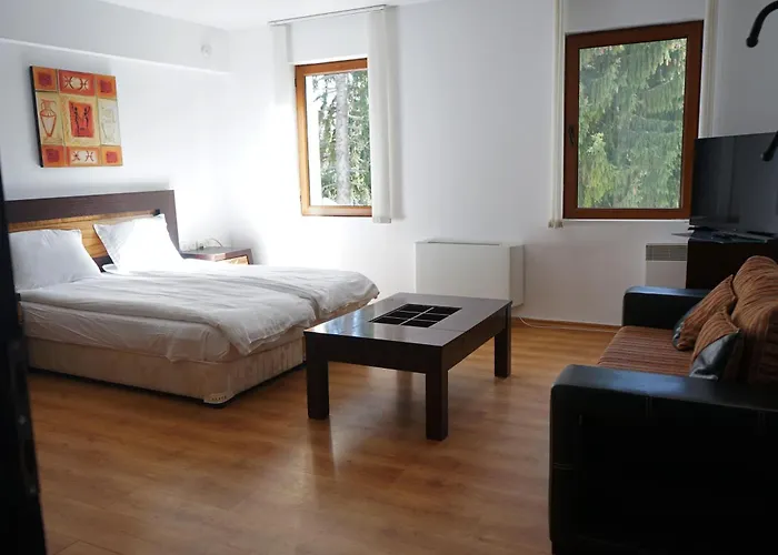 Apart Otel за гости евелин Pamporovo