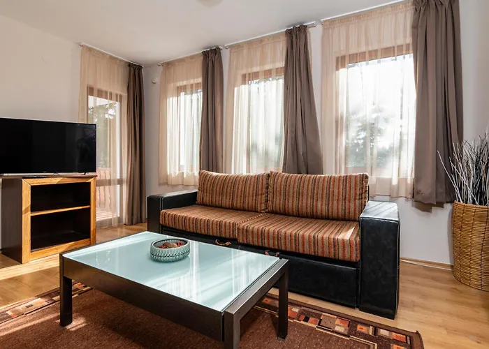 Apart Otel за гости евелин 3*