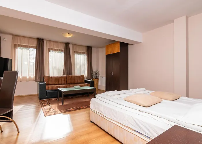 за гости евелин 3* Pamporovo