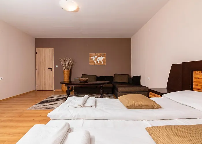 за гости евелин Pamporovo