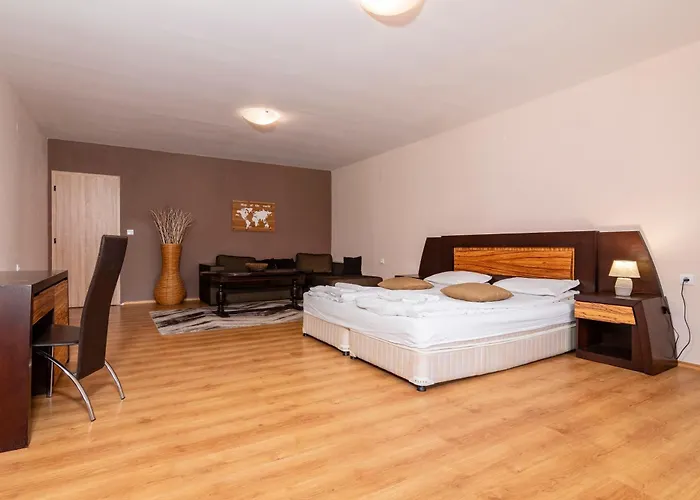 Apart Otel за гости евелин Pamporovo